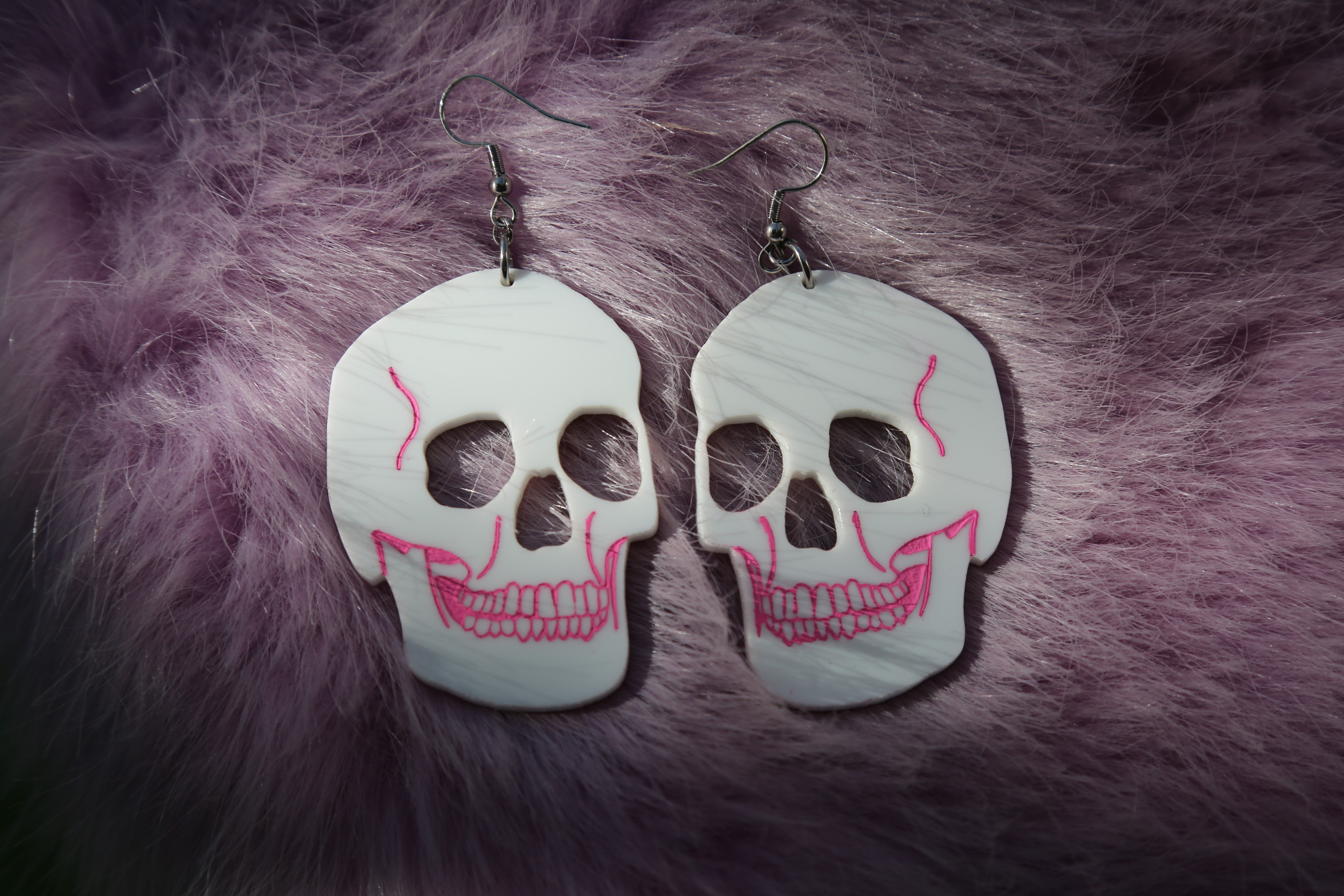 SKULL-Y EARRINGS